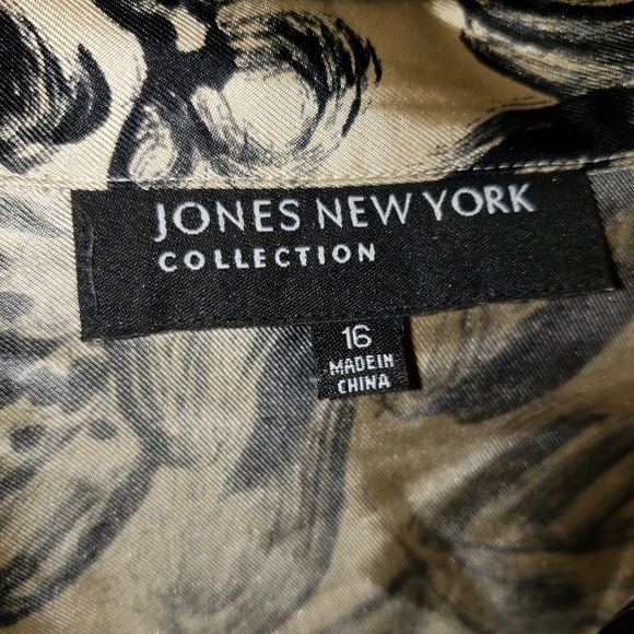 Blouse - Picture 3 of 3